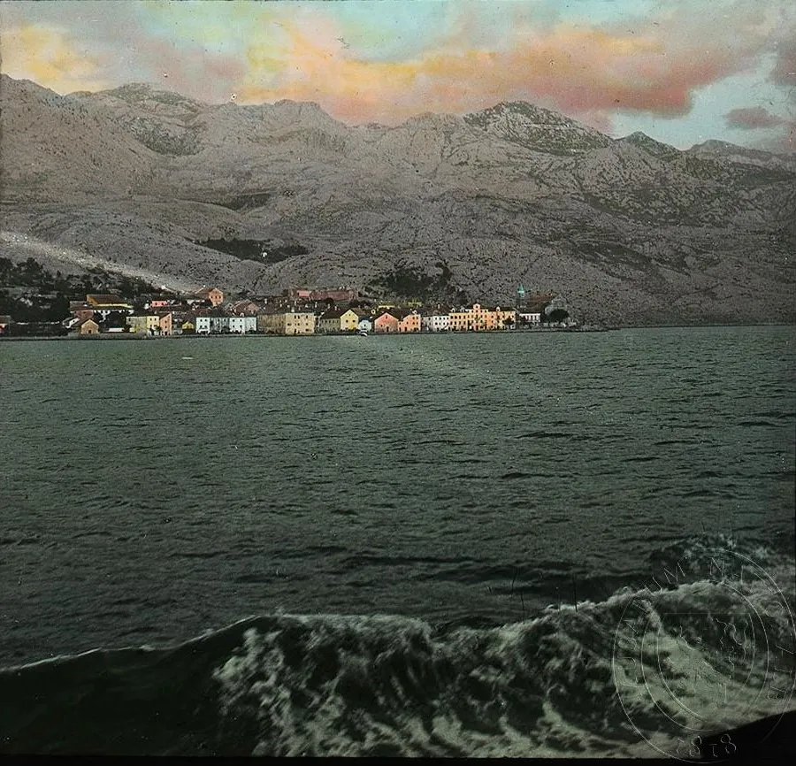 Unknown artist - Karlobag from the sea